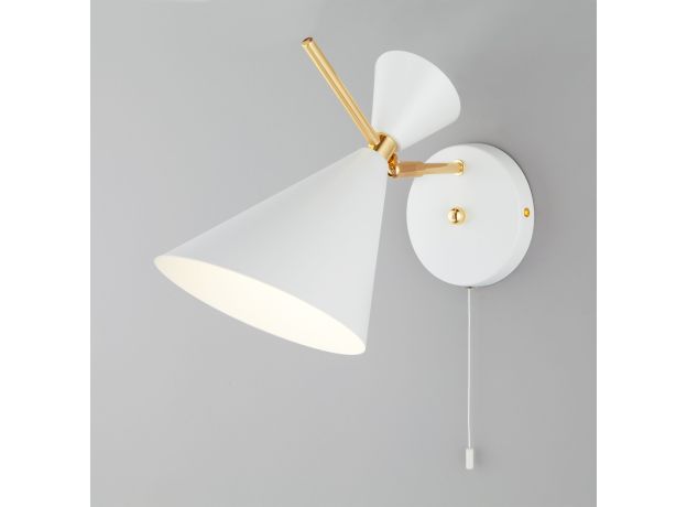 Настенный светильник с металлическим абажуром 70114/1 белый