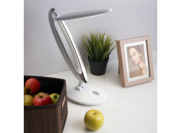 Настольный светодиодный светильник Saturn белый Saturn белый (TL80930)