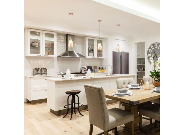 Подвесной светильник со стеклянным плафоном 50085/1 золото