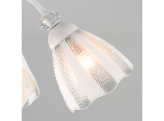 Потолочная люстра с плафонами 30155/5 белый