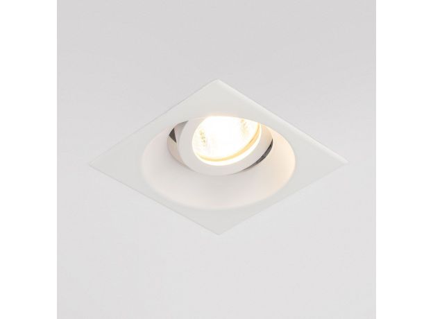 Алюминиевый точечный светильник 6069 MR16 WH белый