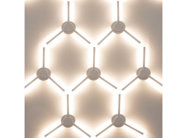 Пылевлагозащи<wbr>щенный светодиодный светильник с поворотным механизмом Lever IP54 1665 Techno LED белый