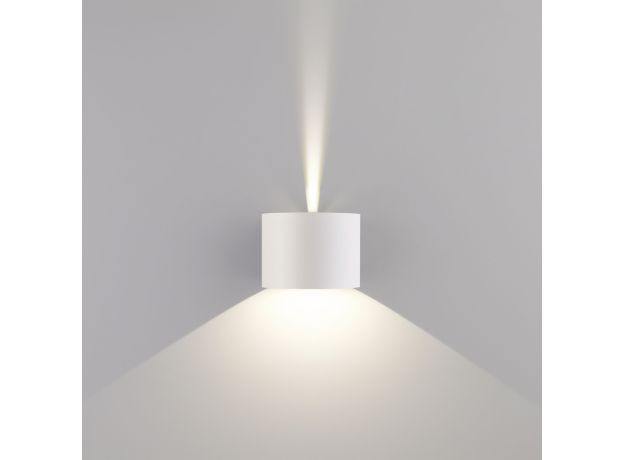 Пылевлагозащи­щенный светодиодный светильник Blade белый IP54 1518 Techno LED белый