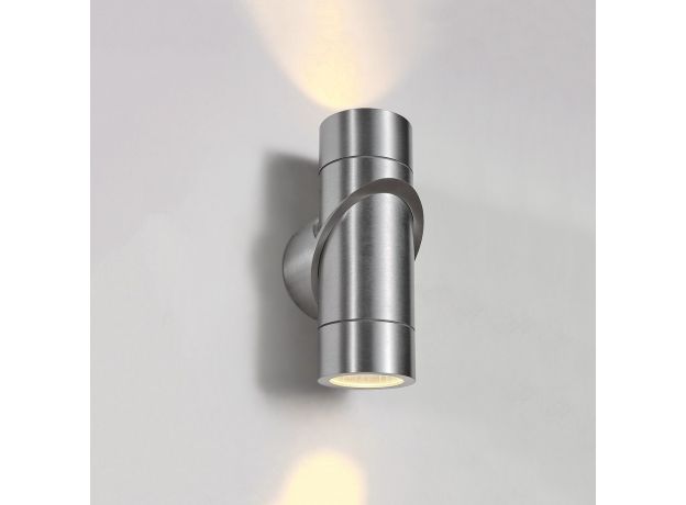 Пылевлагозащи<wbr>щенный светодиодный светильник Vortex IP54 1553 Techno LED хром