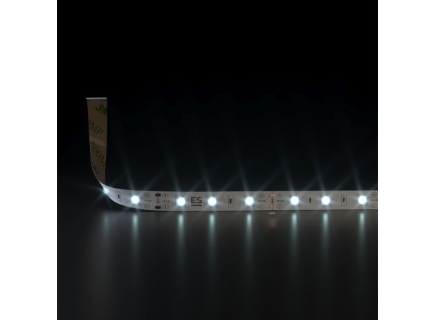 Светодиодная лента 12 В 4,8 Вт/м 60 Led/м 2835 IP20, холодный белый 6500К, 5 м Лента светодиодная 12V 4,8W 60Led 2835 IP20 холодный белый, 5м