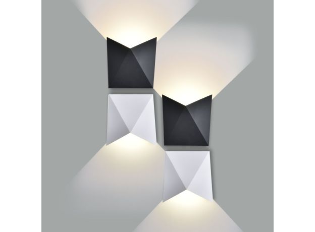 Уличный светодиодный светильник Batterfly черный 1517 Techno LED черный