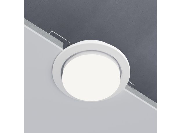 Встраиваемый точечный светильник 1035 GX53 WH белый