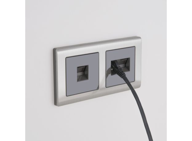 Рамка из металла на 2 поста Metallic глянцевый никель W0021602