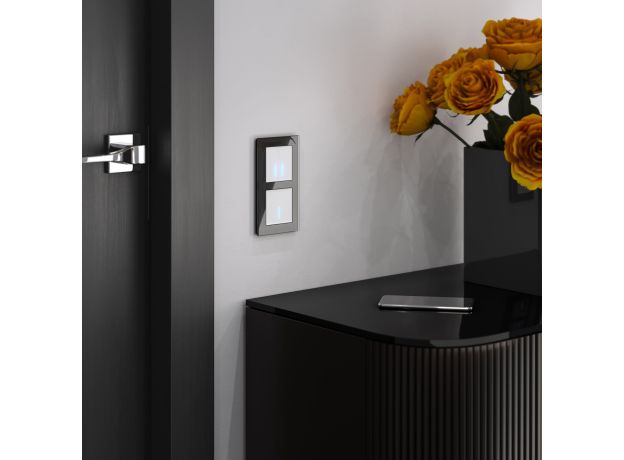 Сенсорный выключатель двухклавишный с подсветкой 1000 Вт белый W4520001