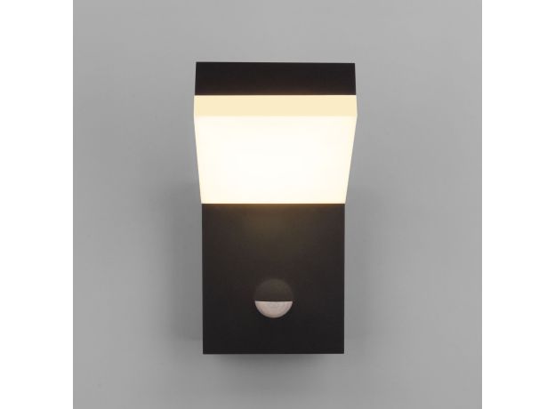 Уличный настенный светильник с датчиком движения Sensor 3000K IP54 1541 TECHNO LED черный