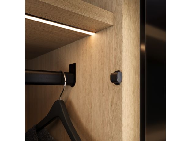 Выключатель сенсорный с функцией диммирования 12/24V 36/72W 95003/01