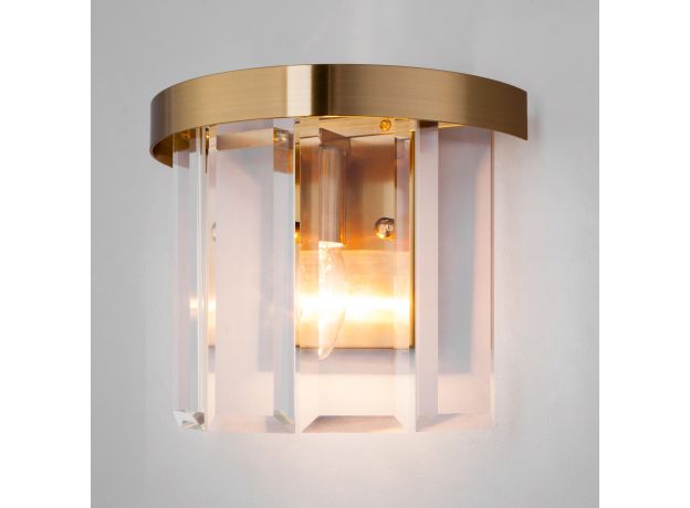 Классический настенный светильник 358/1