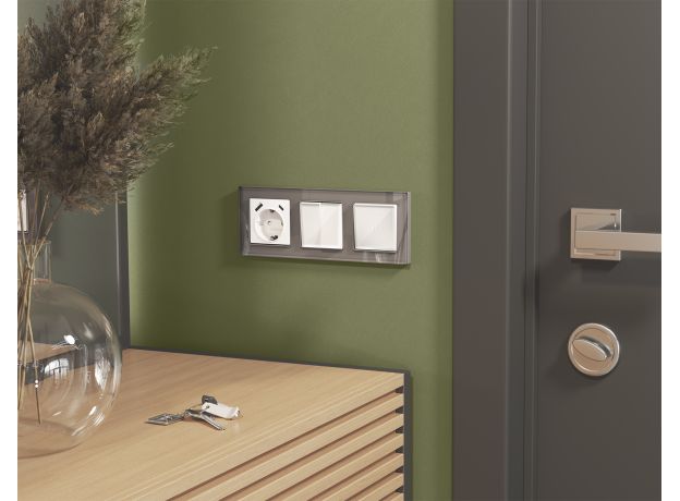 MA110010 Комплект механизма электрической розетки ALFA Белый глянец 2USB A+C 20W (быстрая зарядка) с/з QUANT (AP1100, VM160)