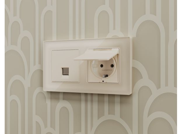 MA332010 Комплект механизма компьютерной розетки ALFA Бежевый матовый RJ-45(8P8C) CAT6 с шторкой QUANT (AP3320, VM188)