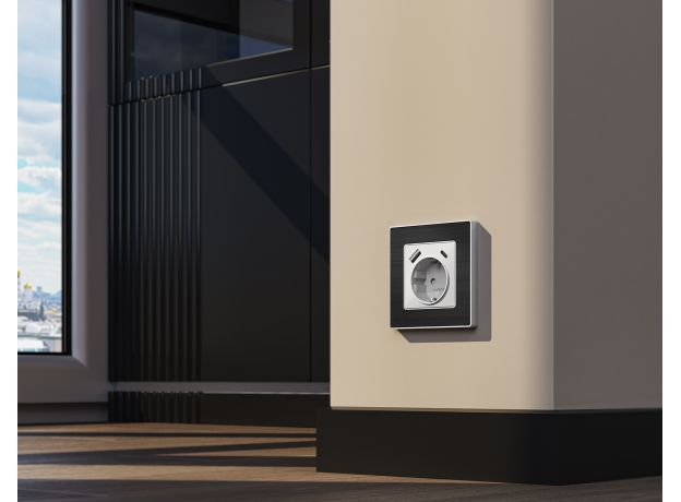 MA410010 Комплект механизма электрической розетки ALFA Серебро глянец 2USB A+C 20W (быстрая зарядка) с/з QUANT (AP4100, VM160)