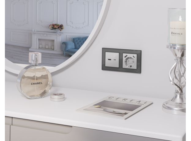 MA411010 Комплект механизма розетки ALFA Серебро глянец 2USB A+C 20W (быстрая зарядка) QUANT (AP4110, VM177)