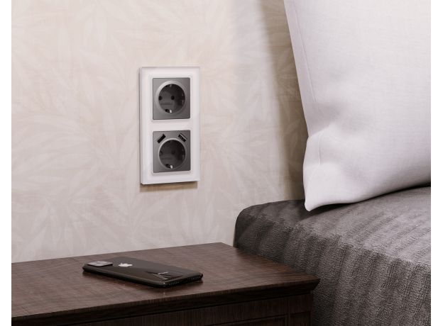 MA659010 Комплект механизма электрической розетки ALFA Антрацит серый 2USB A+A 18W (быстрая зарядка) с/з QUANT (AP6590, VM155)