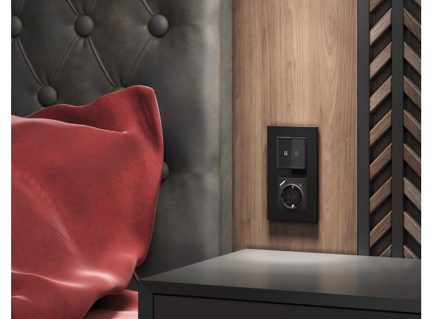 MA810010 Комплект механизма электрической розетки ALFA Черный матовый 2USB A+C 20W (быстрая зарядка) с/з QUANT (AP8100, VM160)